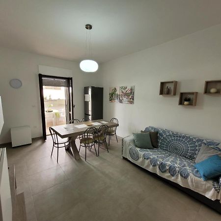 Appartamento Fronte Pineta Mare Rivabella Esterno foto